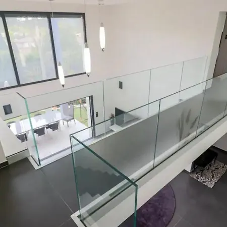 Villa Mongins *